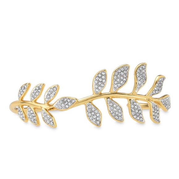 Stella & Dot | Dainty Gold Bangle Bracelet Ivie Bangle/Cuff Bracelet - Picture 2 of 9